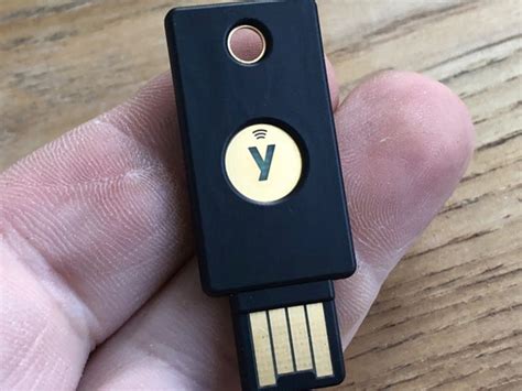 yubikey fido2 support